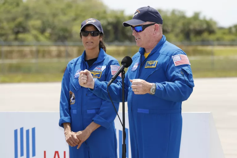 NASA astronauts arrive for Boeing’s first human spaceflight by StuffsEarth